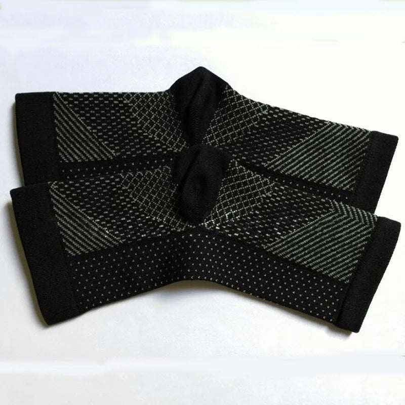 Premium Compression Socks for Football, Running & Cycling – Medical Support for Varicose, Edema, Diabetes – Elastic Anti-Fatigue Sports Socks for Mountaineering and Recovery - StrengthXPhysiotherapy